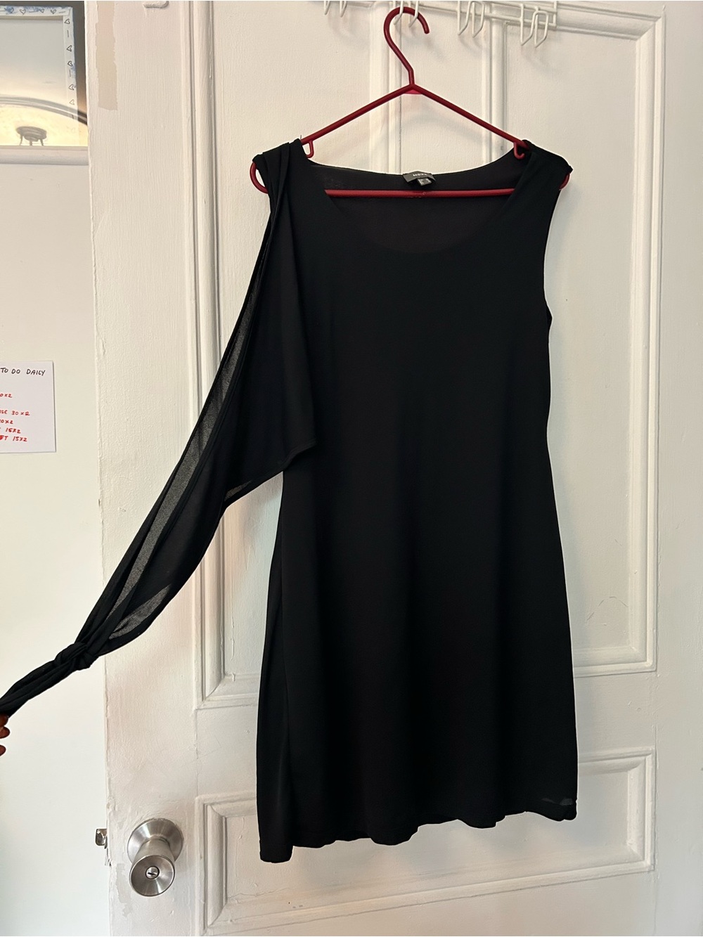 Black One-Shoulder Sleeved Shift Dress